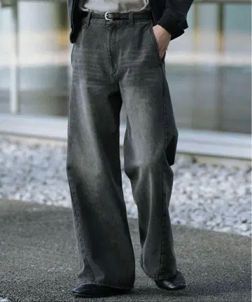 CURVED FLARE DENIM SLACKS (그레이/XS)