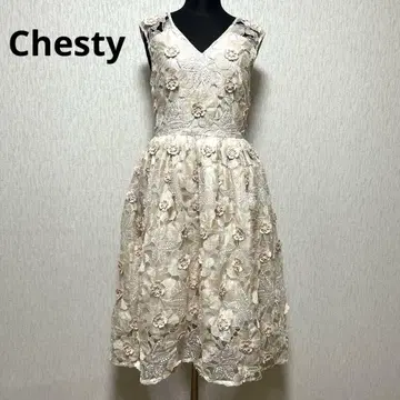 Chesty 체스티 원피스 전체 레이스 꽃무늬 꽃 모티브 베이지 1