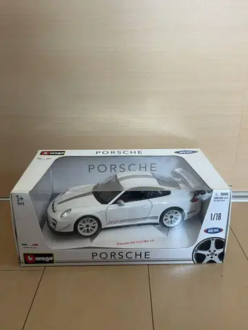Porsche 911 GT3 RS 4.0 1/18 화이트