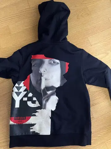 Y-3 아트 프린트 블랙 후드티 M