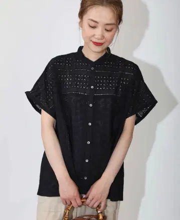 브로이더 레이스 블라우스