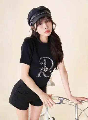 다리치 비쥬 DR 니트 탑