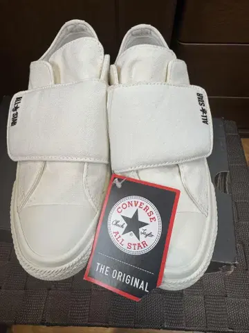 CONVERSE ALL STAR 화이트 스니커즈