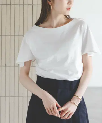 NOBLE 허리 디테일 코튼 풀오버