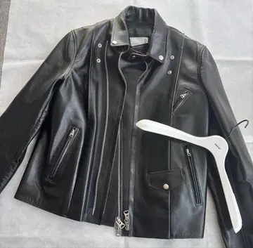 25aw 사카이 블랙 가죽 자켓 사이즈 3