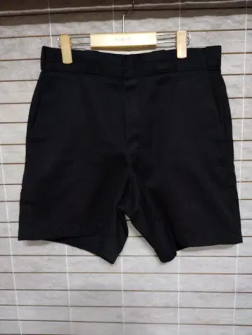 DICKIES 하프 팬츠 셀폰 포켓 부착 W32 길이 포장 무릎 위