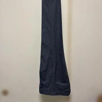 어태치먼트 슬랙스