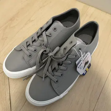 레인 스니커즈 그레이