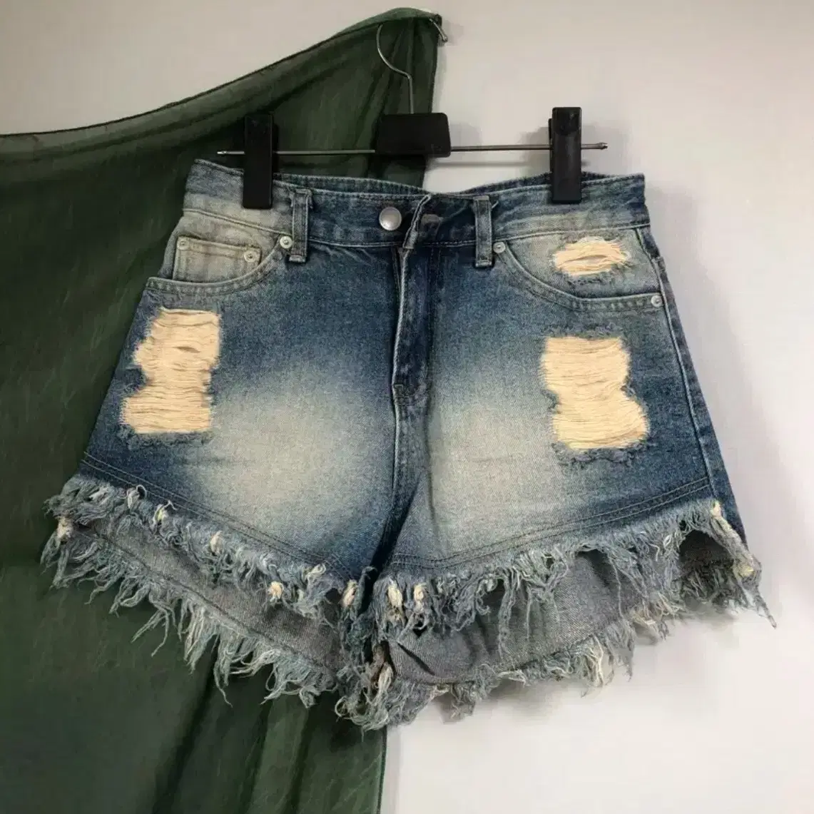 BOHEMIAN SEOUL | 보헤미안서울 Bohemian Seoul Damage Washing