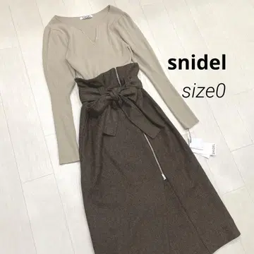 미사용 택 포함 snidel 스나이델 리브 니트 도킹 원피스 0