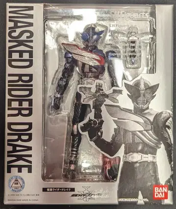 반다이 S.H.Figuarts 가면라이더 카부토 가면라이더 드레이크