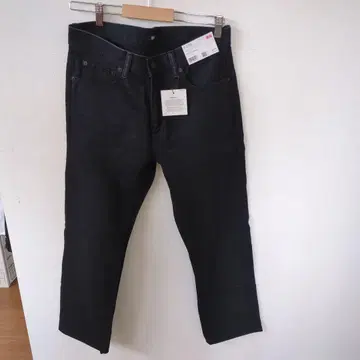 유니클로 블랙 데님 팬츠 허리 31