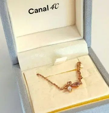 Canal 4C 꽃 모티브 골드 팔찌 크리스탈
