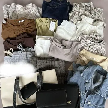 택 포함 새상품~새상품급 여성용 묶음 판매 19점