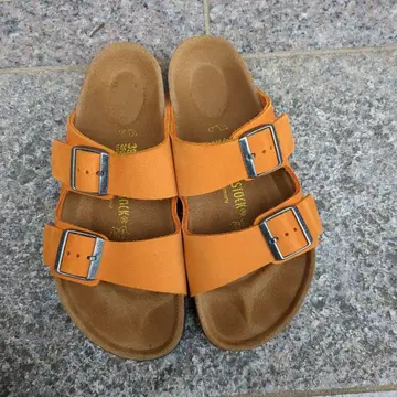 버켄스탁 샌들