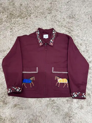 OXBLOOD 말용 자켓 발견