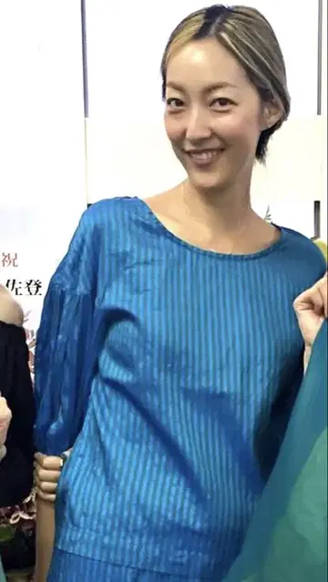 ari thailand 실크 탑 타나베 아유미 실크