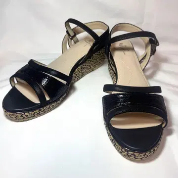 un Reef 안리프 샌들 블랙 웨지솔 23.5cm