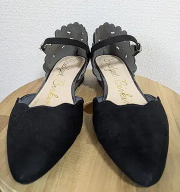 새상품급 브리짓 버킨 스트랩 로우 힐 펌프스 24cm