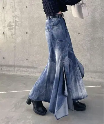PAGEBOY 시어 블리치 데님 스커트