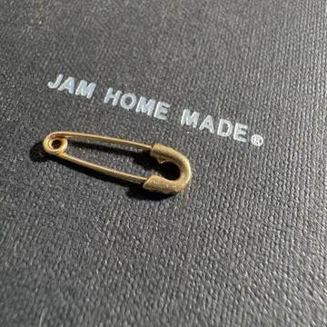 JAM HOME MADE 안전핀 다이아몬드 귀걸이 K10 YG