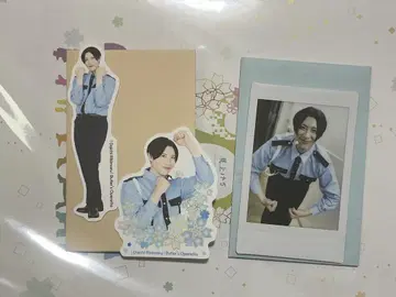 집사 가극단 꽃의 배합 폴라로이드, 플레이크 씰 오동나무 섬