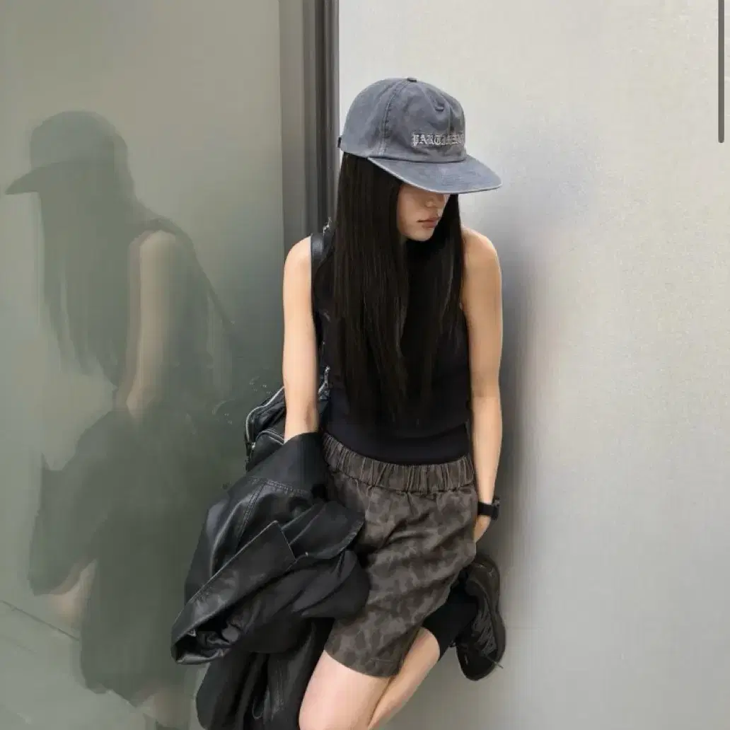 ★eessay★POLKA DOT SHORTS - CHARCOAL★正規品/韓国送料込 Women's Summer Elastic High Waisted Polka Dot Shorts Casual