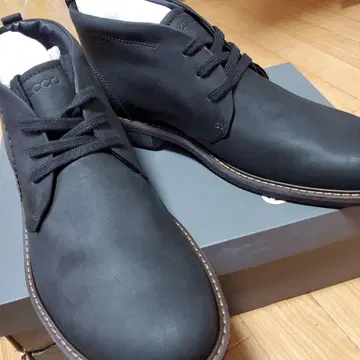 ECCO 블랙 처카 부츠