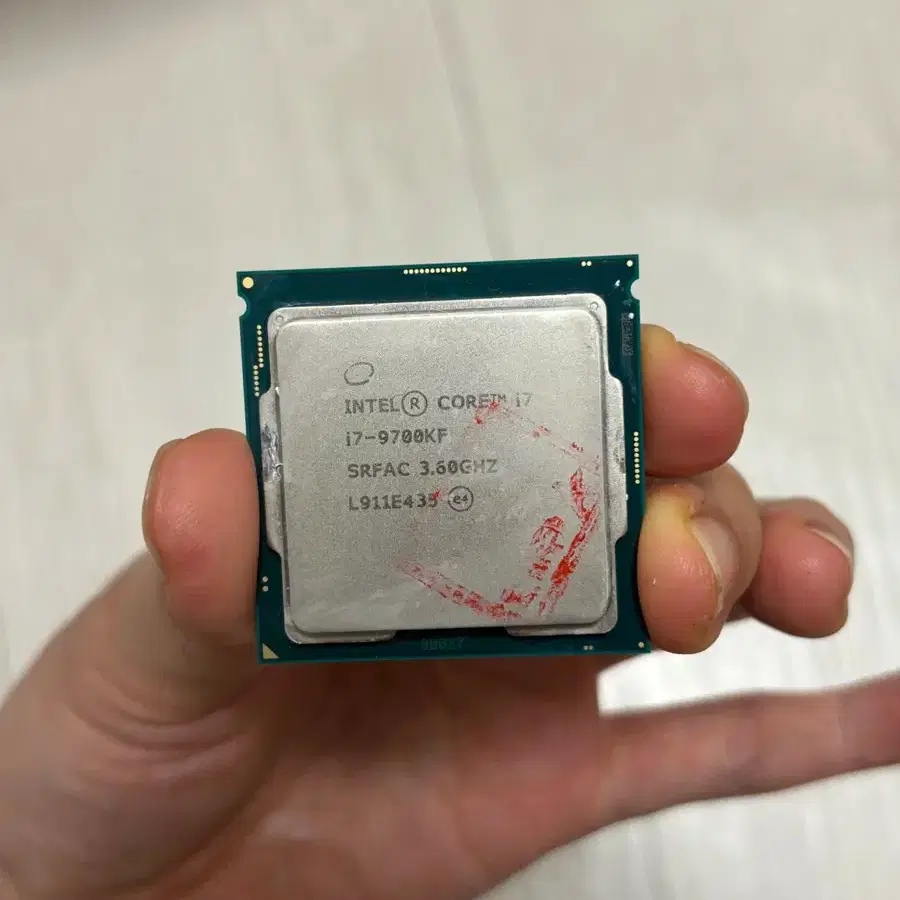 I7 6700k Intel I7 9700kf Vs Ryzen 3600 Ryzen 2700x Vs 9900k AMD