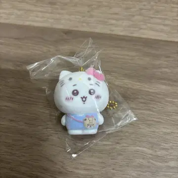 치이카와 산리오 시크릿 플로키 마스코트 참 헬로키티