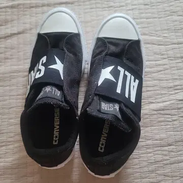 CONVERSE ALL STAR 블랙 스니커즈