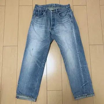 BAL 대전 빈티지 가공 아나크로노무