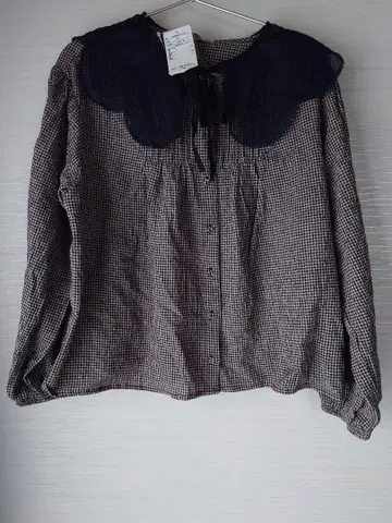 사만사 모스모스. 메쉬 자수 옷깃 탈부착 블라우스