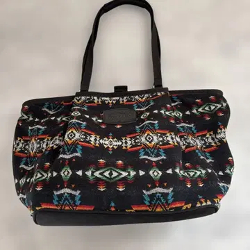Pendleton 토트백 멀티 컬러 기하학 패턴