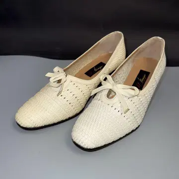 KT. kanasiya 펌프스 화이트 24cm EE