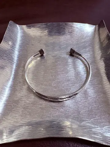 실버 오픈 엔드 뱅글 Steven Alan
