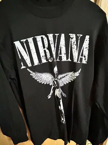 NIRVANA 블랙 긴팔 티셔츠