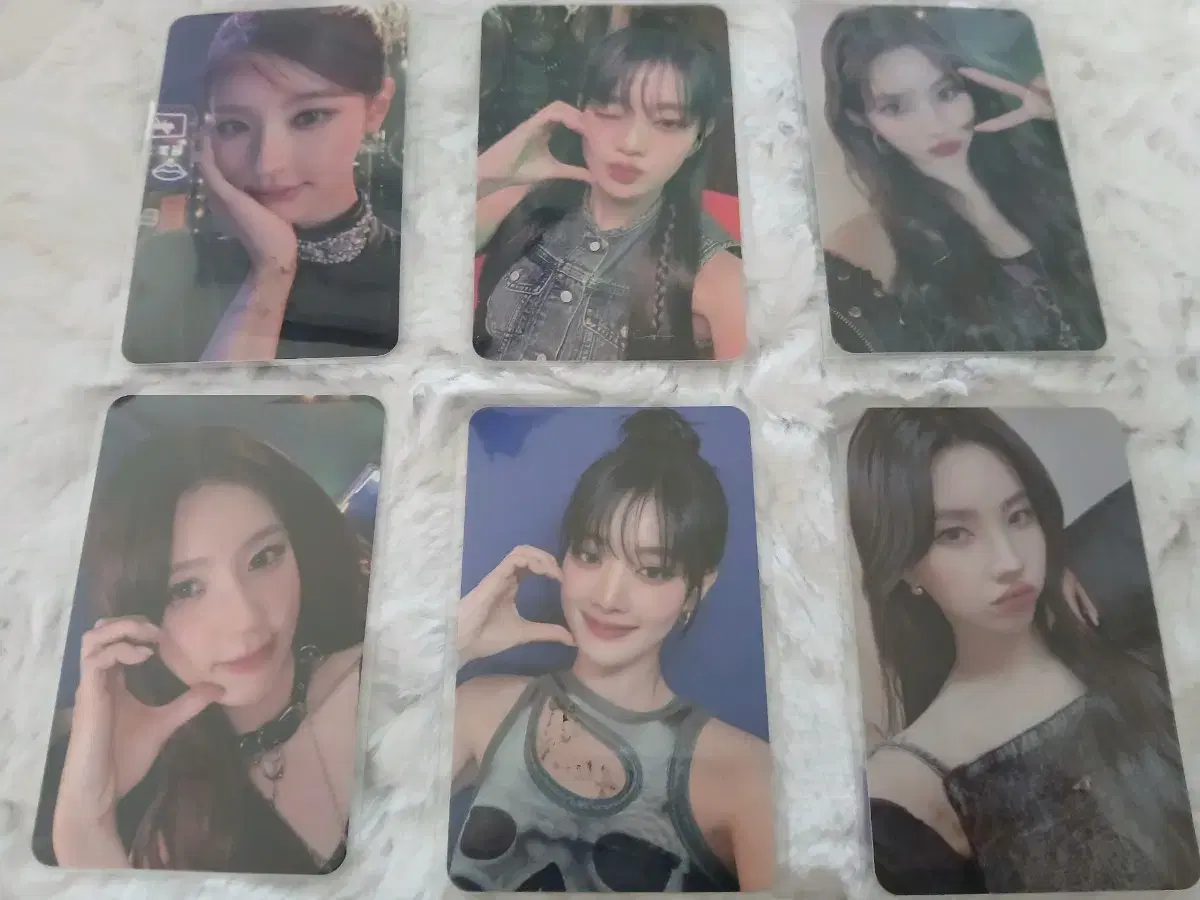아이들 여자아이들 프랭크 버거 포카 판매 미연 민니 소연 우기 슈화