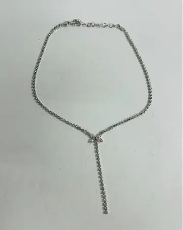 스와로브스키 버터플라이 모티브 목걸이