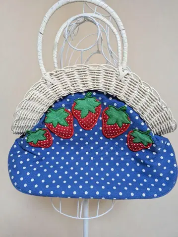Lulu Guinness 스트로베리 자수 핸드백