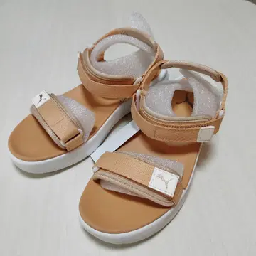 푸마 베이지 스포티 샌들 볼라 vola 24.0cm