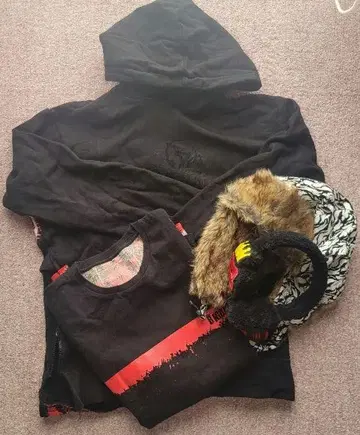 BIGBANG 후드티 티셔츠 플라이트 캡 귀걸이