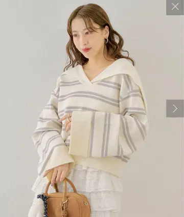 Chico 세일러 카라 루즈 니트