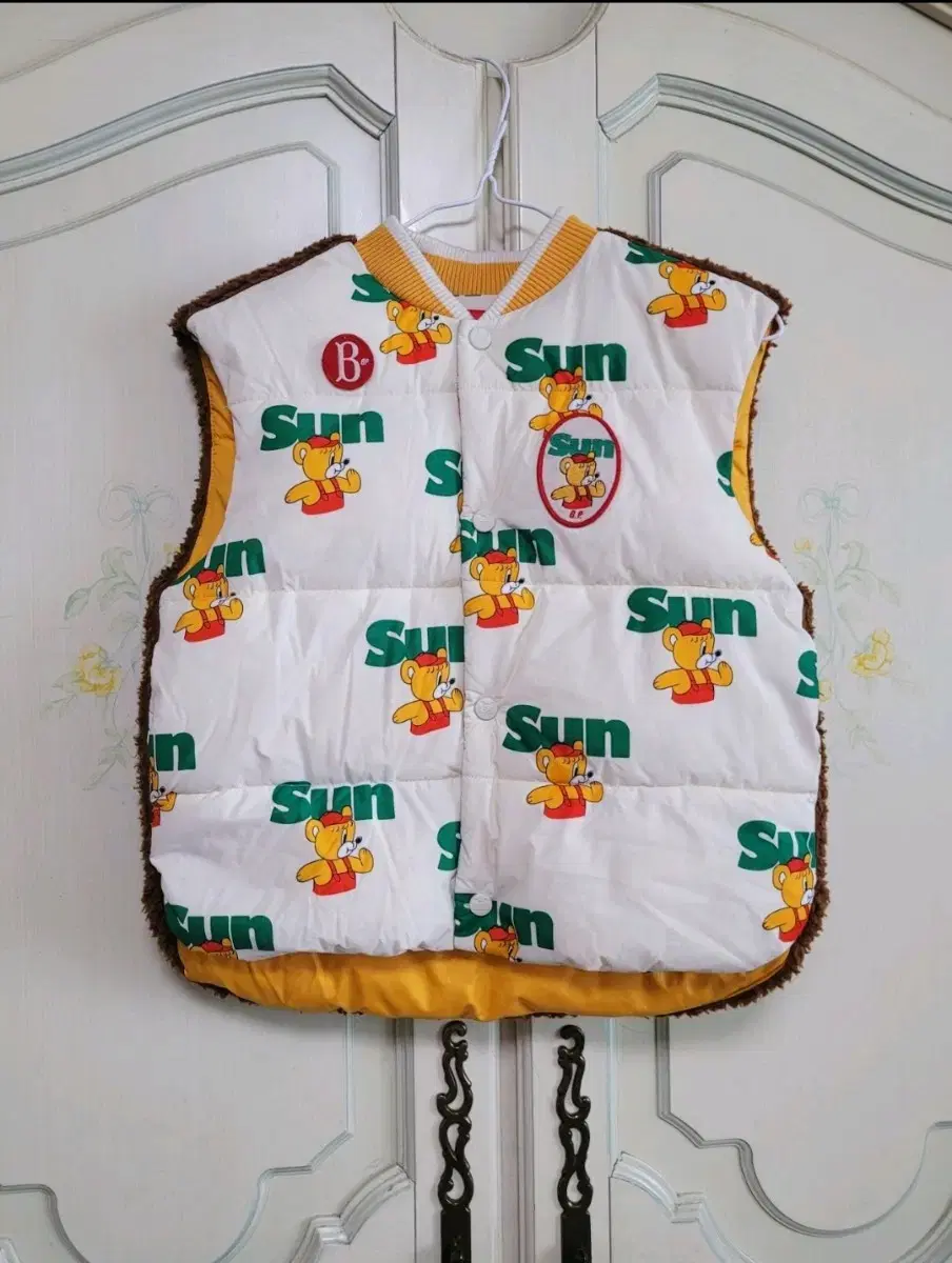 Bebe De Pino Sun Bear Dumble Fur Wellon Vest (130)