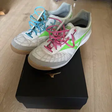 MIZUNO 모레리아 풋살화 화이트/그린
