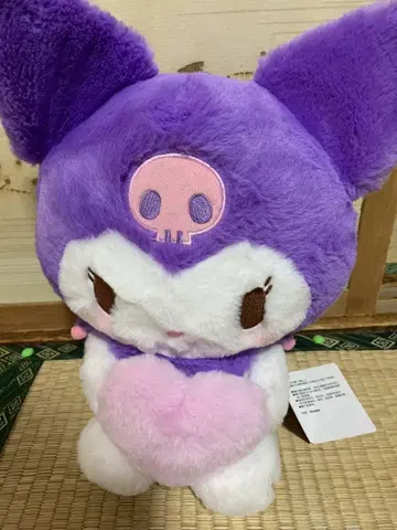 산리오 쿠로미 모모이로 하트 인형 BIG 타입 봉제 인형