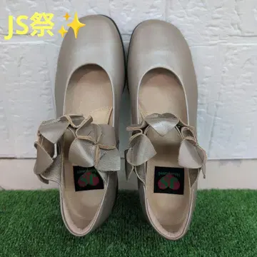 JS 하트 라벨 플라워 스트랩 가죽 컴포트 슈즈 23cm
