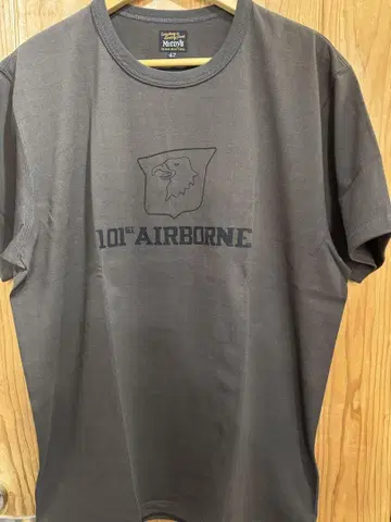 The REAL McCOY'S 101st AIRBORNE 티셔츠 42