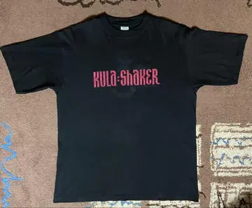 Kula Shaker 블랙 티셔츠
