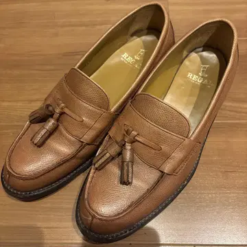 REGAL 브라운 로퍼